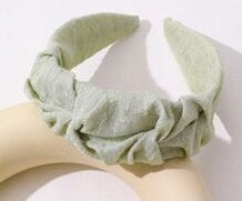 Flared Wide Headband Green