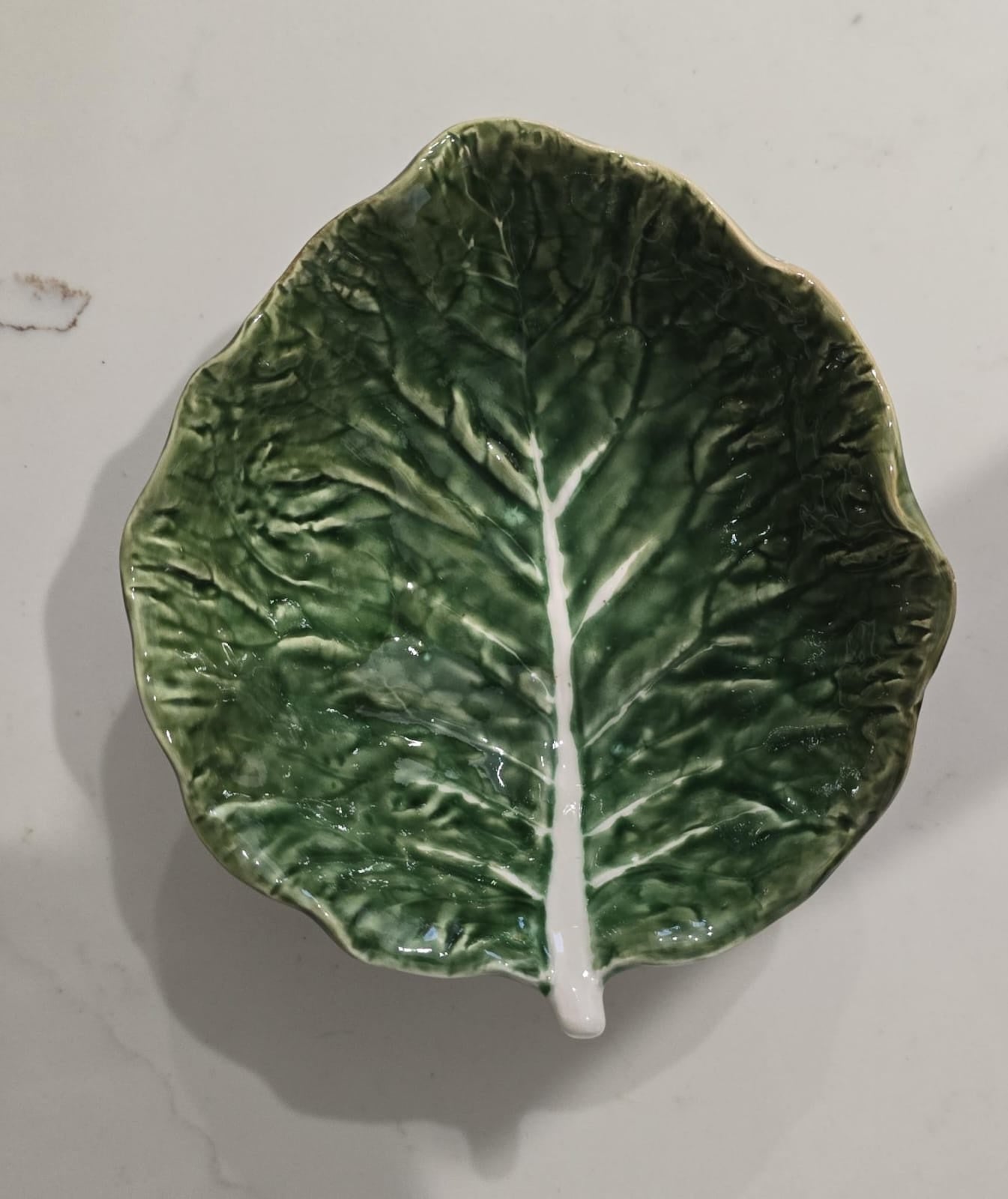 Cabbage Leaf Bowl 16x17cm